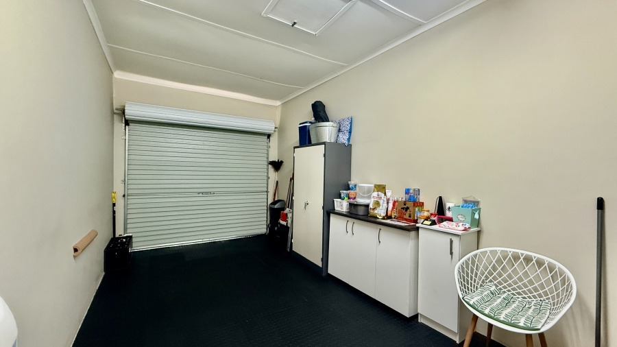 2 Bedroom Property for Sale in Parsonsvlei Eastern Cape